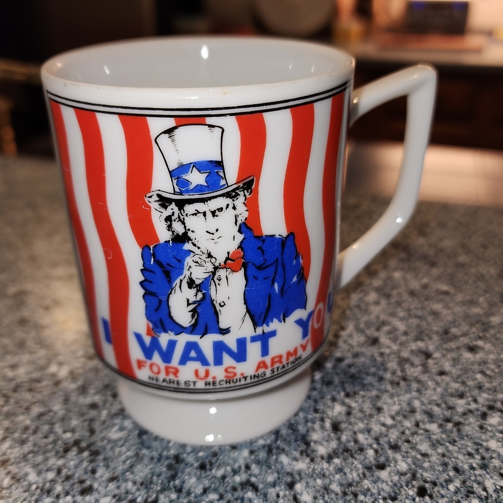 I WANT YOU FOR THE U.S. ARMY Nearest Recruiting Station pedestal ceramic mug/cup